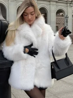 Faux Fur Coat In White Notched Lapel Eco-friendly Winter Jacket For Women 2026