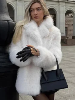 Faux Fur Coat In White Notched Lapel Eco-friendly Winter Jacket For Women 2026
