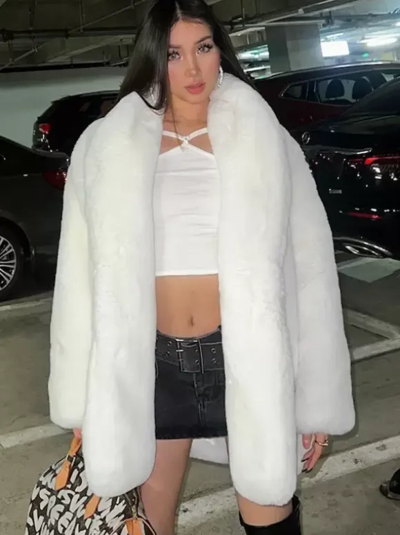 Faux Fur Coats Long Sleeves Chic Oversized Turndown Collar White Women Coat