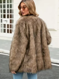 Faux Fur Coats Silver Long Sleeves Women Eco-friendly Fur Coat Coat