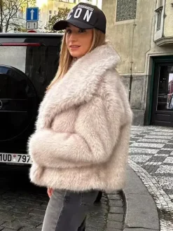 Faux Fur Coats Cozy Winter Women Chic Eco-friendly Fur Jacket In Burgundy