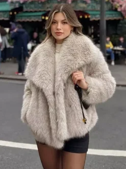 Faux Fur Coats Cozy Winter Women Chic Eco-friendly Fur Jacket In Burgundy