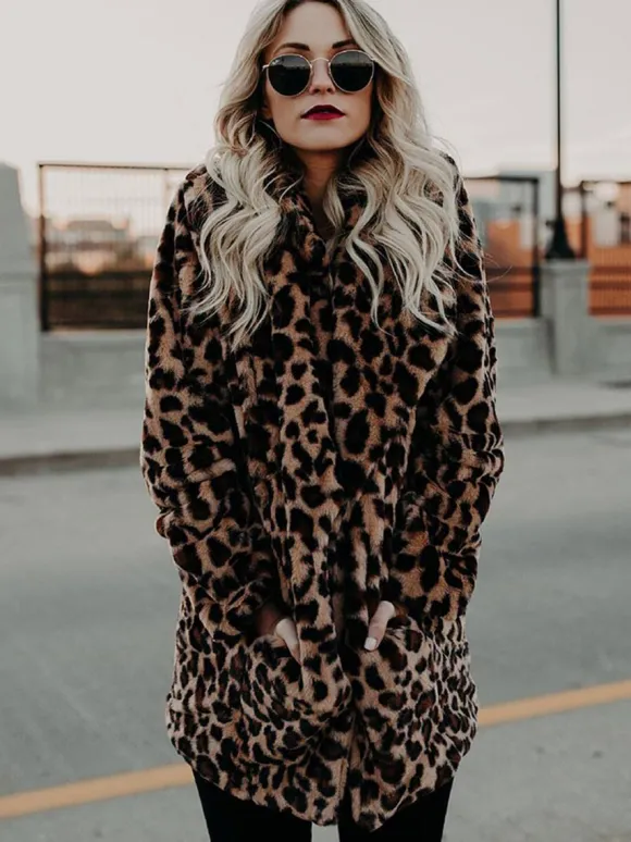 Faux Fur Coats Leopard Long Sleeves Leopard Print Oversized Eco-friendly Fur Coat