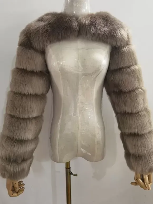 Faux Fur Long Sleeves Eco-friendly White Cropped Outerwear For Women 2026