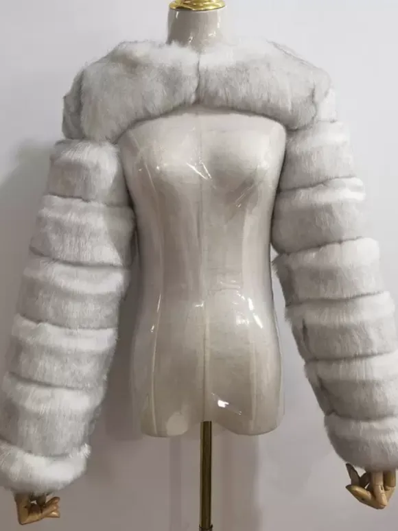 Faux Fur Long Sleeves Eco-friendly White Cropped Outerwear For Women 2026
