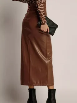 Faux Leather Skirt with Side Slit High-Waisted Solid Color PU Chic Midi Skirt For Women 2026