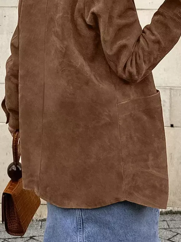 Faux Suede Tan Women's Shirt Jacket - Retro Utility Cargo Pocket Oversized Top - Casual Spring Streetwear 2026