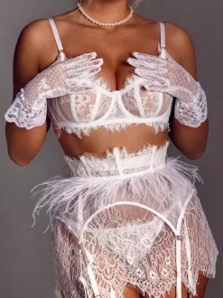 Feathers Bridal Lingerie Sexy White 4-Piece Adult's Bra Panty Sets