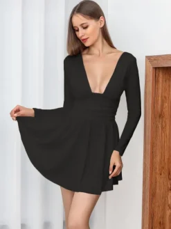 Fit And Flare Dress Plunge Long Sleeves Short Swing Dresses In Solid Color