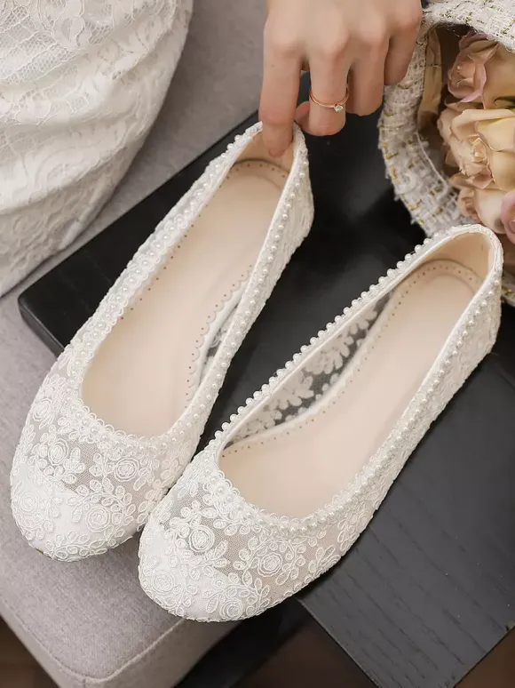 Flat Bridal Shoes Round Toe Pearls Lace Vintage Wedding Shoes