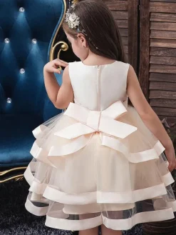 Flower Girl Dresses Jewel Neck Cotton Sleeveless Knee Length Princess Silhouette Bows Formal Kids Pageant Dresses