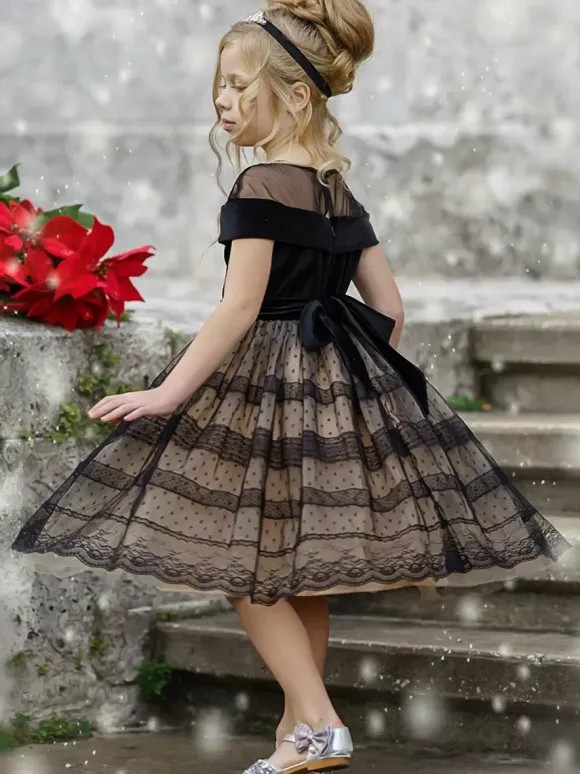 Flower Girl Dresses Black Polyester Short Sleeves Jewel Neck Flower Girl Dresses