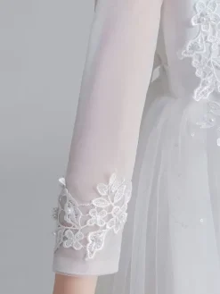 Flower Girl Dresses White Jewel Neck 3/4 Length Sleeves Tulle Lace Embroidered Formal Kids Pageant Dresses