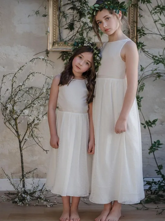 Flower Girl Dress Lace Jewel Neck Sleeveless Ivory