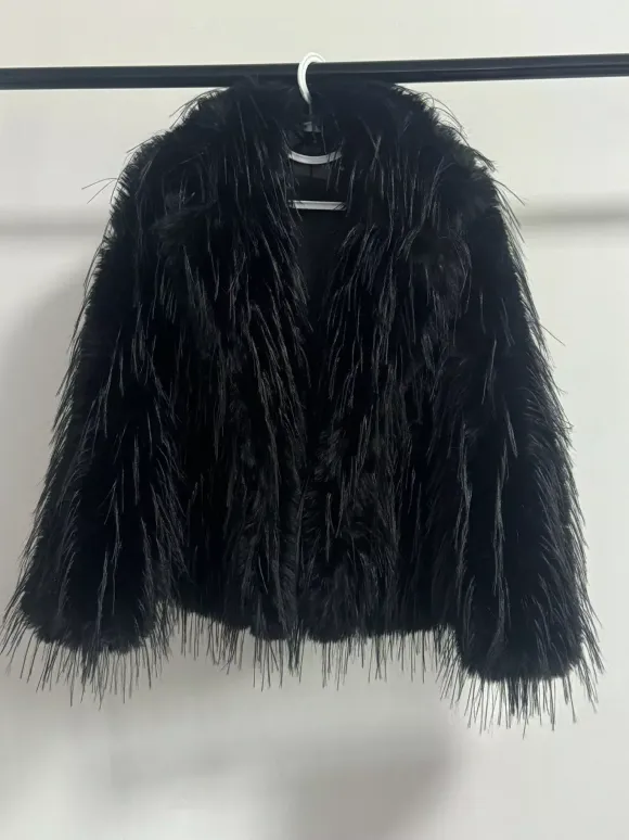 Fringed Faux Fur Coats Notched Lapel Eco-friendly Winter Jacket For Women 2026