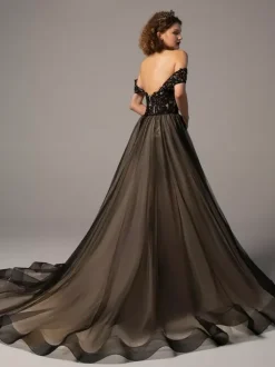 Gothic Black Wedding Dresses A-Line Sleeveless Backless Tull Lace With Train Bridal Gown Free Customization