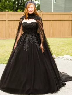 Gothic Black Wedding Dresses A-Line Sleeveless Backless Lace-Up With Train Bridal Dress Free Customization