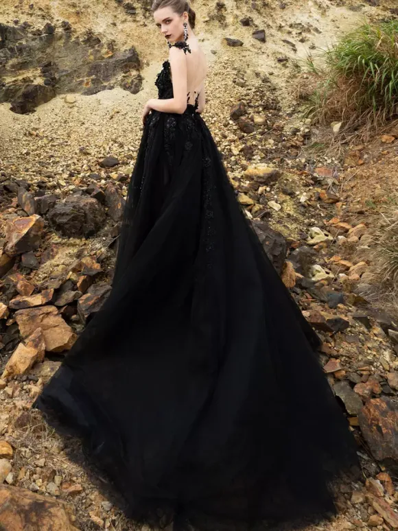 Gothic Black Wedding Dresses A-Line Sleeveless Lace Tulle Backless With Train Bridal Dress Free Customization
