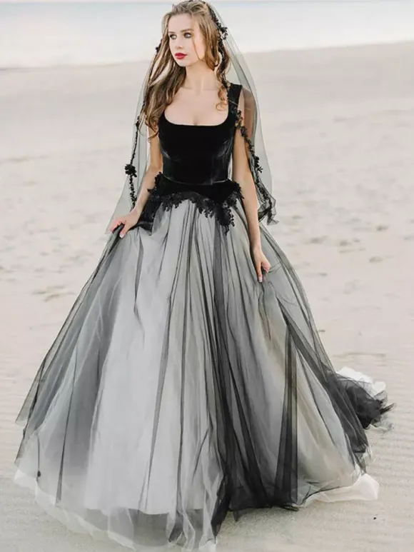 Gothic Black Wedding Dresses A-Line Square Neckline Sleeveless Lace Tulle Velour Floor-Length Bridal Dress Free Customization