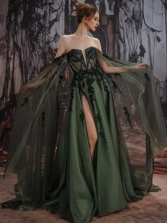Gothic Black Wedding Dresses Lace A-Line Long Sleeves Natural Waist Tiered With Train Bridal Dress