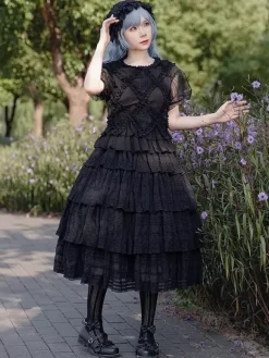 Gothic Lolita Blouses Lolita Top Infanta Lace Pleated Short Sleeves Black Lolita Shirt