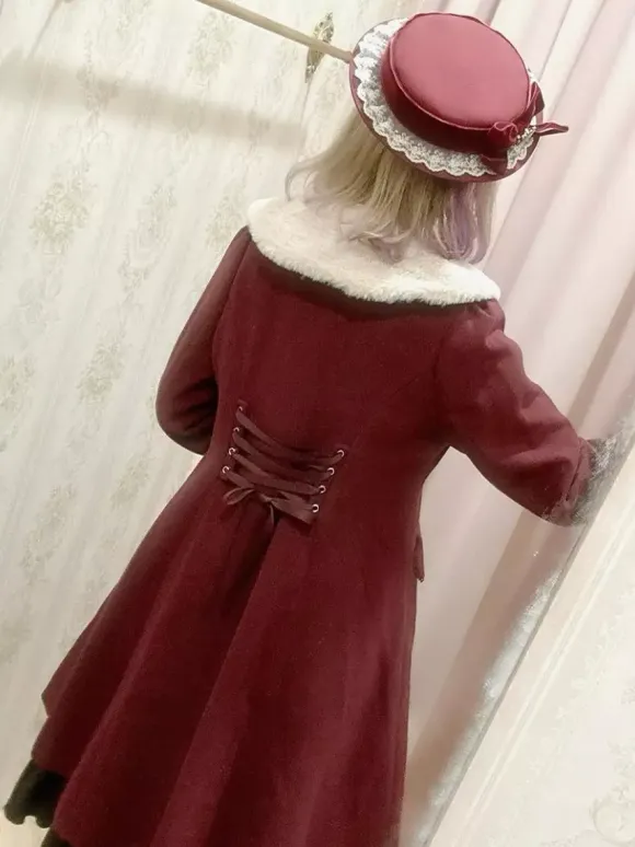 Gothic Lolita Coats Black Christmas Bows Polyester Overcoat Cape Coat Color Block Lolita Outwears Winter