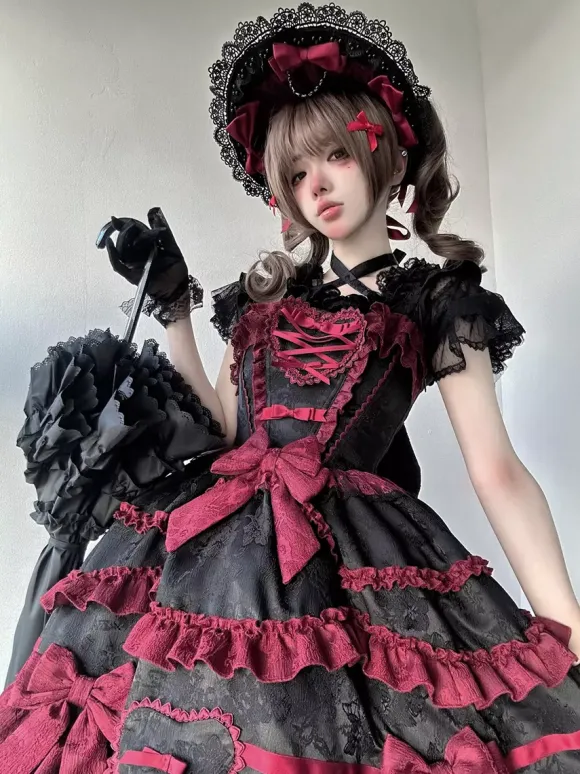 Gothic Lolita Dress Red Black Short Sleeves with Bows and Ruffles Kawaii Fashion