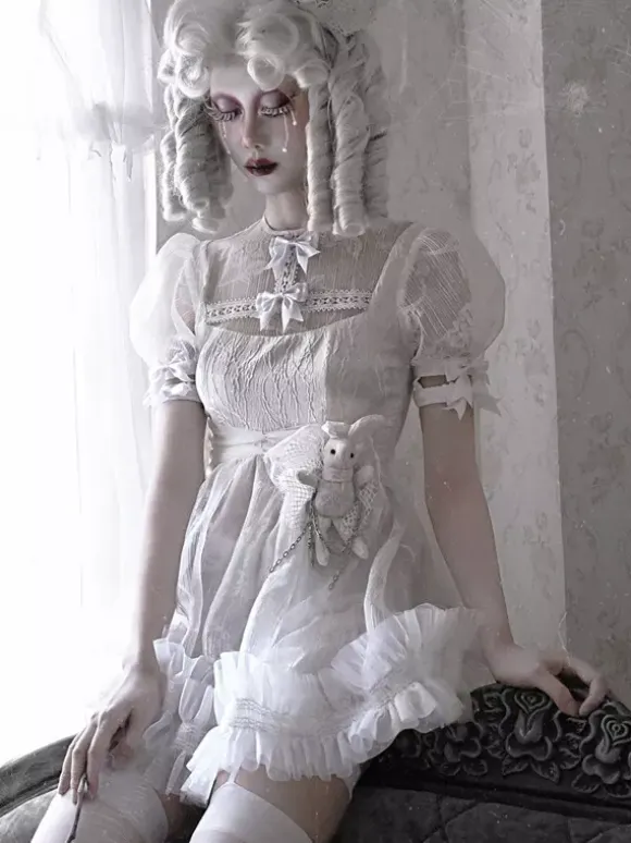 Gothic Lolita Dresses Bow Ruffles Lace White Dress