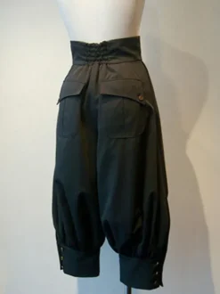 Gothic Lolita Pant Grommets Black Cropped Lolita Trousers