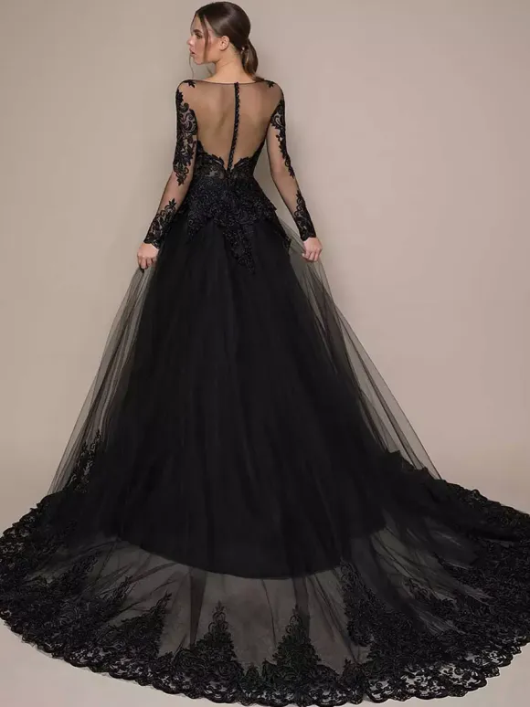 Gothic Wedding Dresses A-Line Long Sleeves Lace Floor-Length Bridal Gown Free Customization
