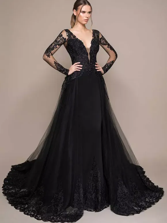 Gothic Wedding Dresses A-Line Long Sleeves Lace Floor-Length Bridal Gown Free Customization