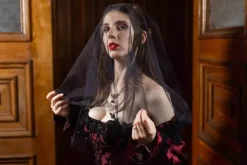 Gothic Wedding Dresses A-Line Long Sleeves Backless Lace With Train Burgundy Bridal Gown Free Customization