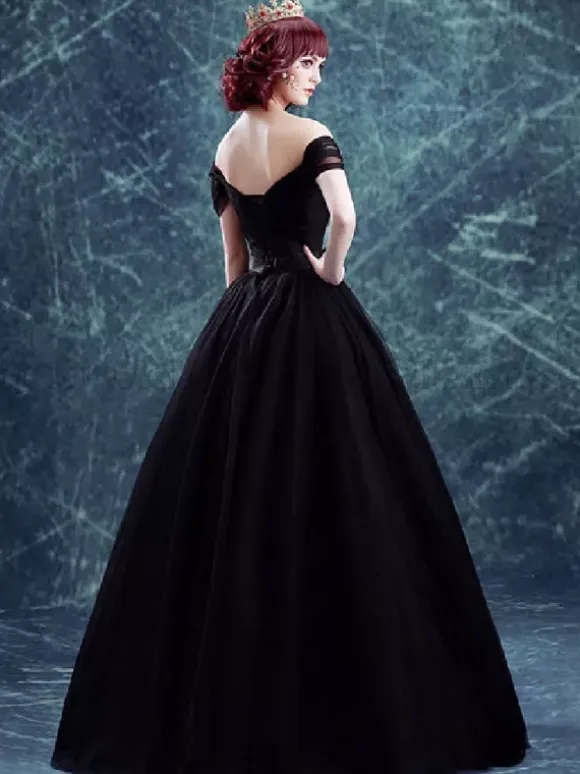 Gothic Wedding Dresses Tulle Princess Silhouette Short Sleeves Pleated Floor-Length Bridal Gown