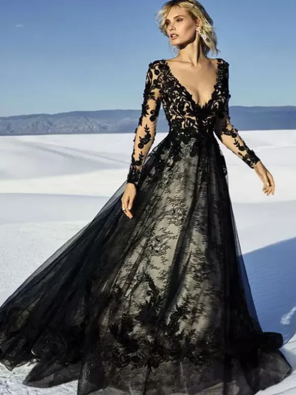 Gothic Black Wedding Dresses Lace Princess Silhouette Long Sleeves Lace Court Train Bridal Gown Free Customization