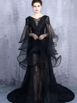 Gothic Black Wedding Dresses A-Line Long Sleeves Lace With Train Bridal Gown Free Customization