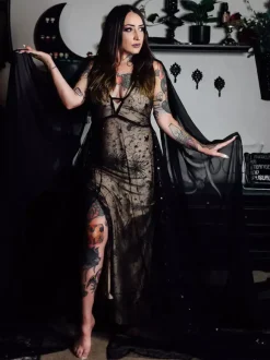 Gothic Black Wedding Dresses A-Line Sleeveless Backless Split Front With Train Bridal Gown Free Customization