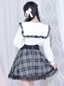 Gothic Lolita Blouses Lolita Top White Long Sleeves Lace Bows Color Block Lolita Shirt