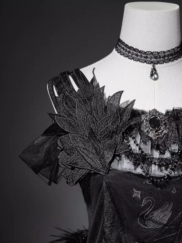 Gothic Lolita Dress Black Swan Train Strapless Jumper Dress With Choker And Headpiece Accessories