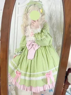 Gothic Lolita Dresses Bows Ruffles Black Green