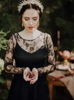 Gothic Wedding Dresses Lace A-Line Long Sleeves Floor-Length Bridal Gown Free Customization