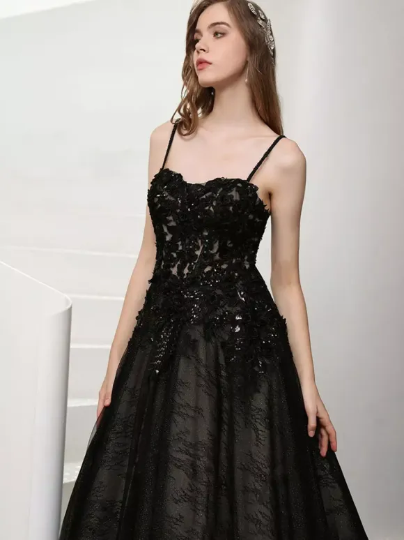 Gothic Wedding Dresses Lace A-Line Sleeveless Natural Waist Lace Court Train Bridal Gown
