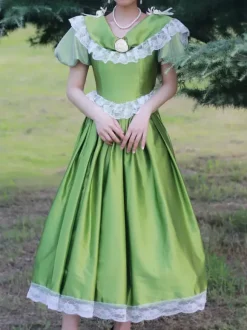 Green Retro Tudor Dress Costumes Flowers Polyester Dress Marie Antoinette Costume Women's Retro Party Prom Dress