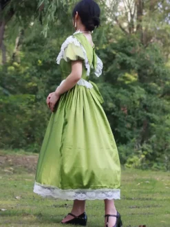 Green Retro Tudor Dress Costumes Flowers Polyester Dress Marie Antoinette Costume Women's Retro Party Prom Dress