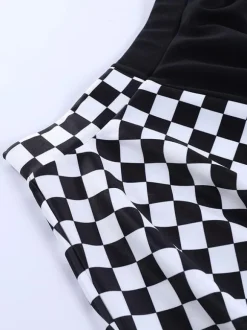 Halloween Gothic Skirt For Women Black Chains Grommets Hip Hop Polyester Plaid Pattern Mini Skirt