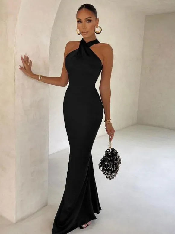 Halter Maxi Dress Sleeveless Sexy Stretch Pleated Floor Length Prom Dress