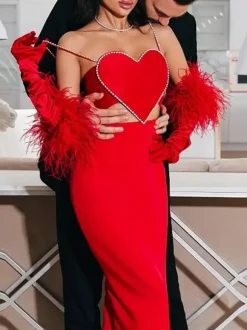 Heart Shaped Crop Top For Women - Red Rhinestone Y2K Aesthetic Cami - Summer Music Festival Club 2026