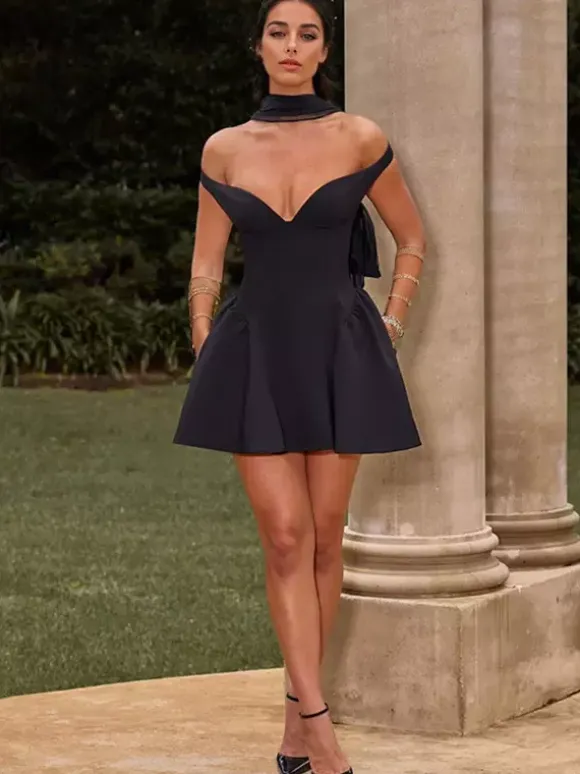 Heart-Shaped Neckline Off-Shoulder Mini Dress In Black 2026