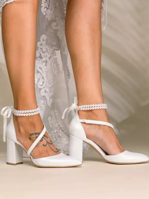 High Heel Wedding Shoes Chunky Heel Bridal Pointed Toe Pearls Ankle Strap Bridal Shoes
