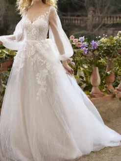 Ivory Boho Wedding Dress With Train A-Line Long Sleeves V-Neck Backless Lace Bridal Gowns Free Customization