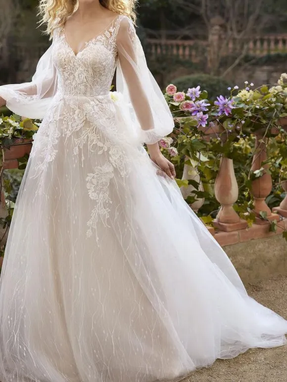 Ivory Boho Wedding Dress With Train A-Line Long Sleeves V-Neck Backless Lace Bridal Gowns Free Customization